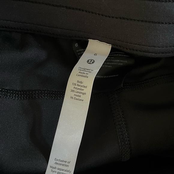 Lululemon - Picture 2 of 3